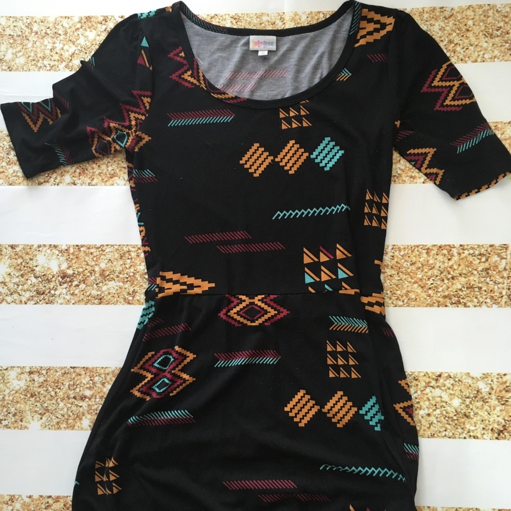 LuLaRoe Medium Geometric Ana Dress